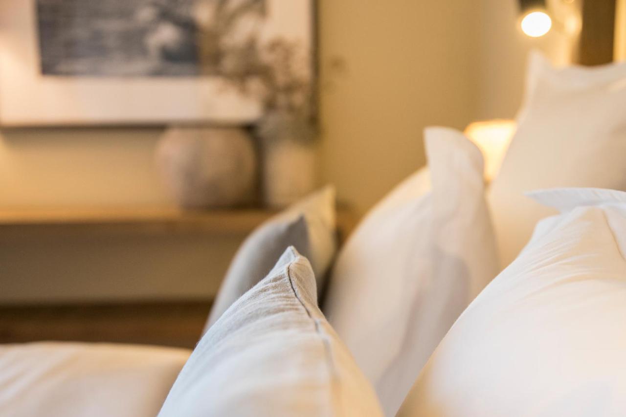 Boutique Hotel Chateau Rouher Propriano  Bagian luar foto