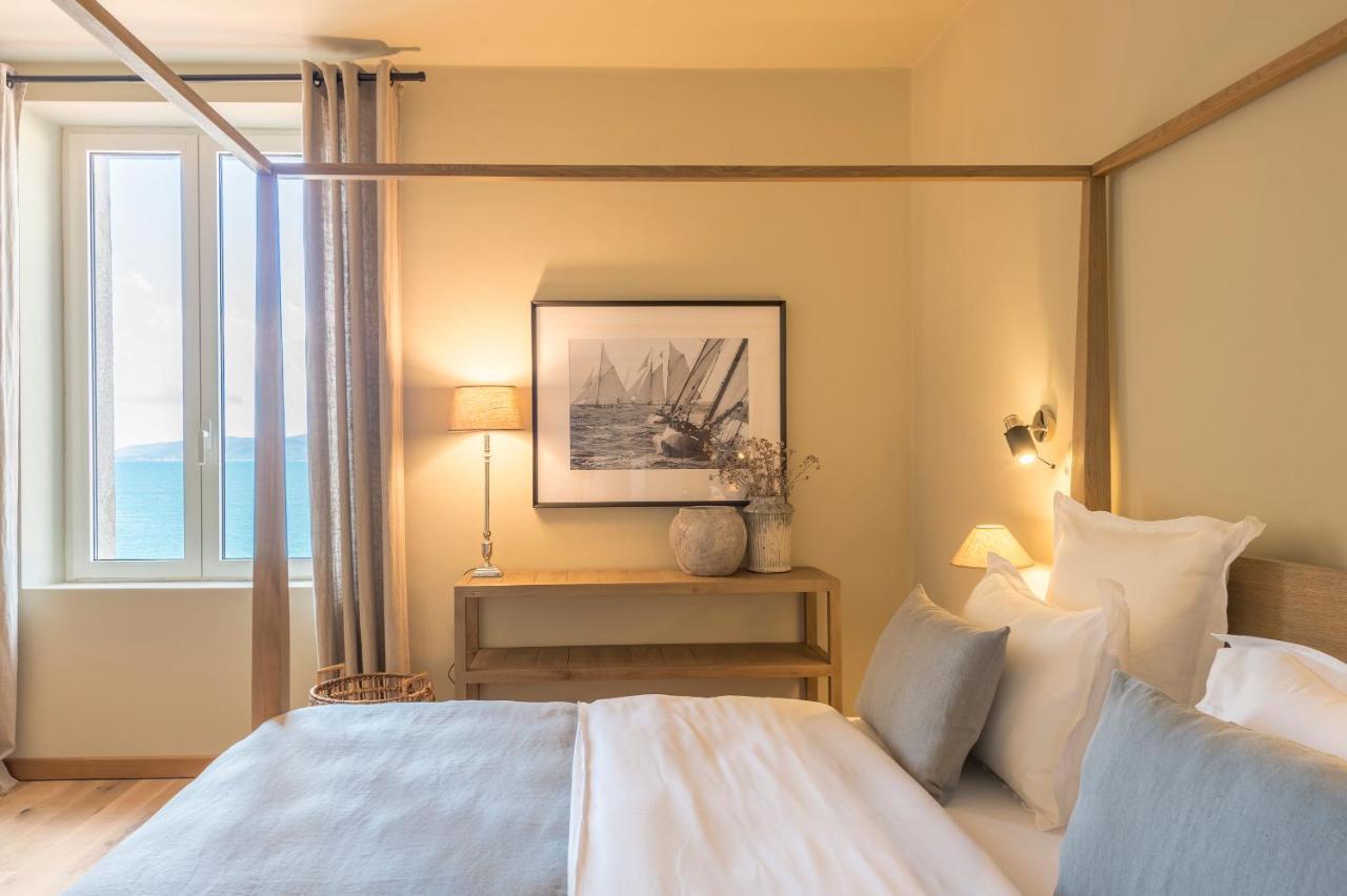 Boutique Hotel Chateau Rouher Propriano  Bagian luar foto