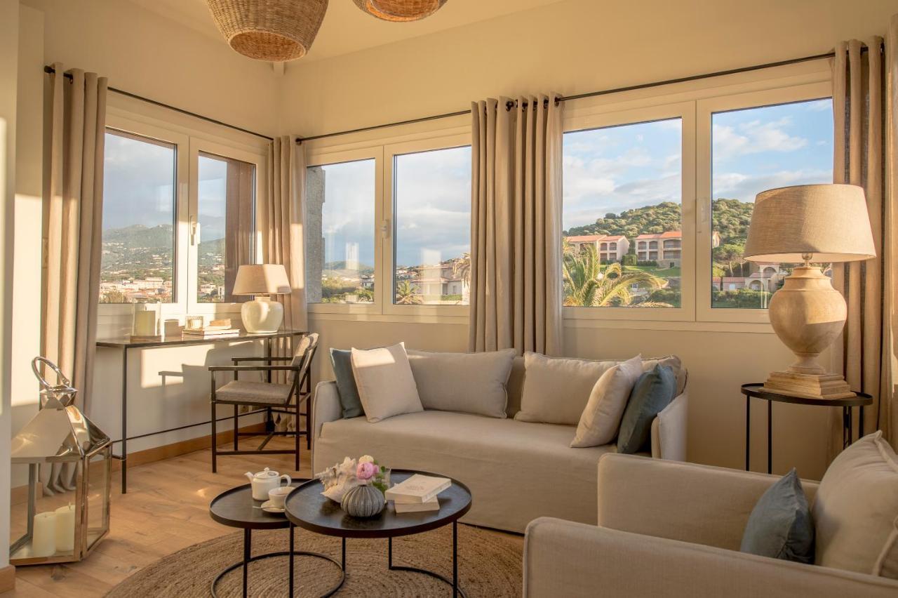 Boutique Hotel Chateau Rouher Propriano  Bagian luar foto
