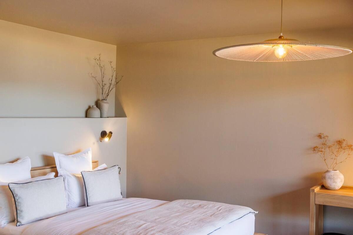 Boutique Hotel Chateau Rouher Propriano  Bagian luar foto