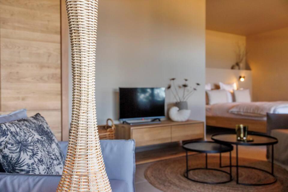Boutique Hotel Chateau Rouher Propriano  Bagian luar foto