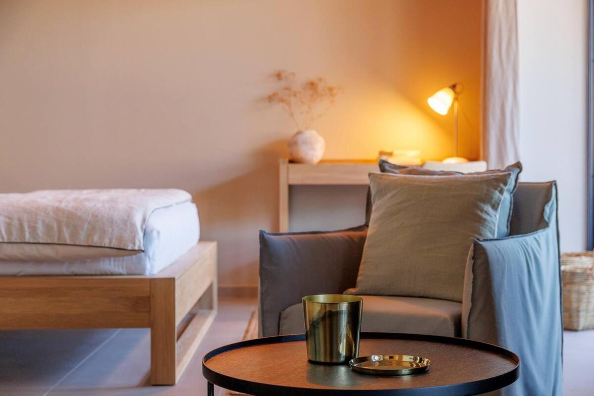 Boutique Hotel Chateau Rouher Propriano  Bagian luar foto